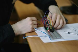Prompt Engineering Tips to Maximize ChatGPT-5’s Output