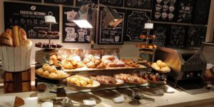 Top Breakfast Cafés Near You for a Perfect Start
